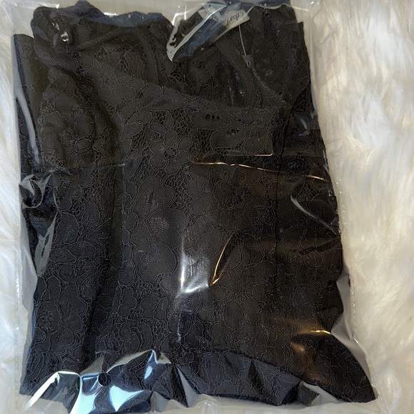 Abercrombie & Fitch Lace Blouse - Picture 12 of 12